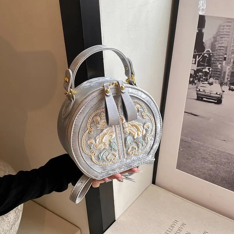 Chinese embroidery messenger bag in PU leather with square shape and adjustable shoulder strap
