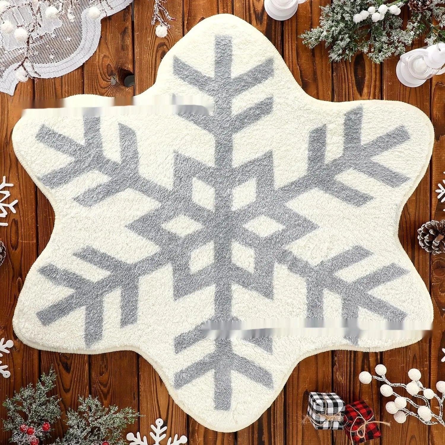 Christmas carpet with round pad design in polyester fibre available in 60cm and 80cm square sizes