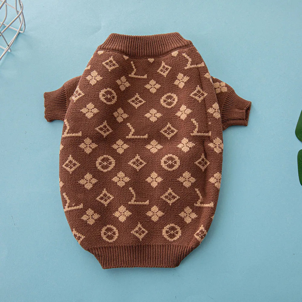 A thick wool dog sweater shown in a choice of monochrome or two-tone colours, sized from XS to XXL.