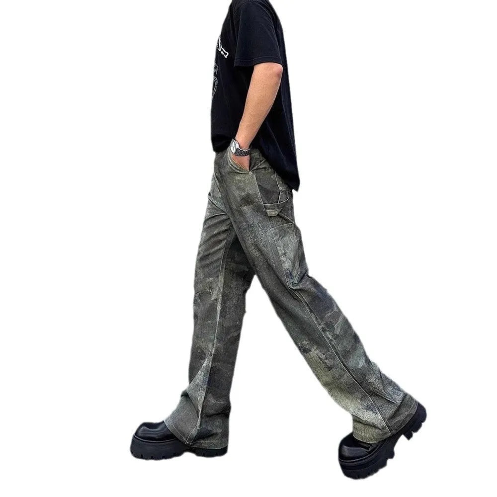 Men's straight-leg camouflage print jeans in cotton denim on a mid-waist.