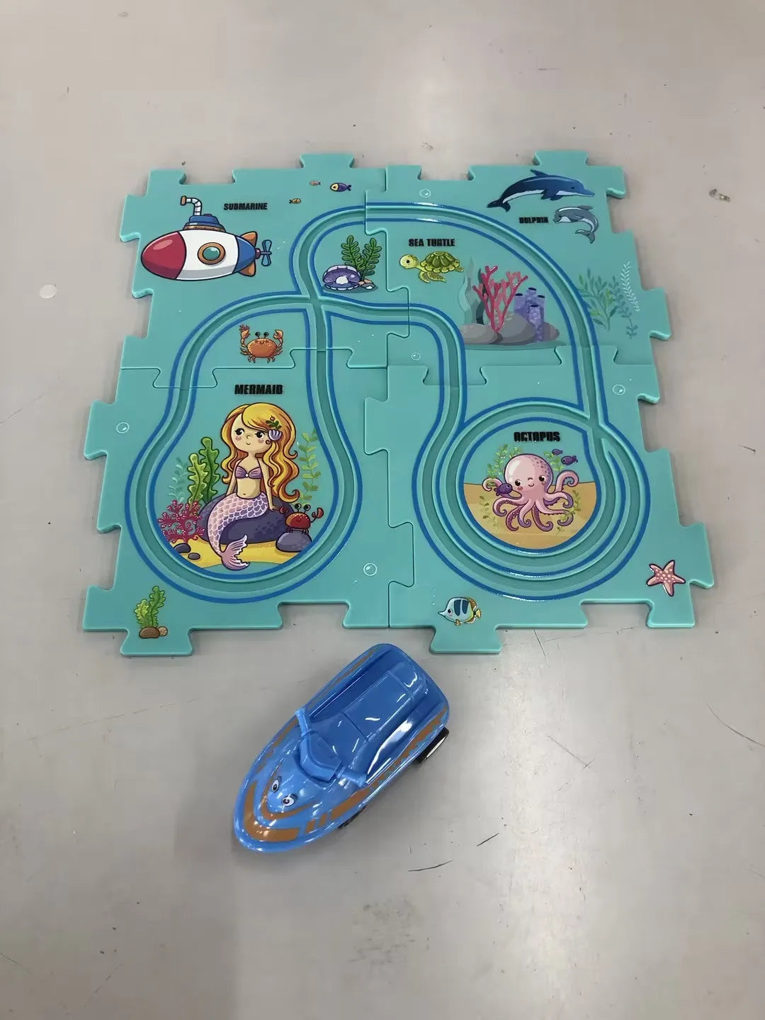 Children puzzle electric railroad speeder with DIY assembly track and automatic car, dinosaur theme