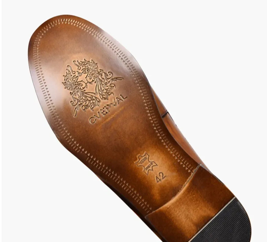 Men's breathable casual leather shoes in black with flat heel and first layer cowhide upper