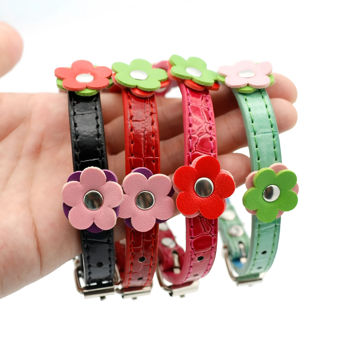 Small dog and cat collar, 1.5cm wide PU, flower pattern, shown in red, green, black and rose