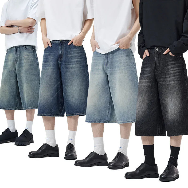 Men's loose-fit straight-leg denim shorts in a cropped length.