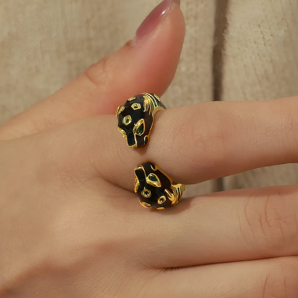 Black cheetah geometric women's ring in electroplated copper with size 7 fitting