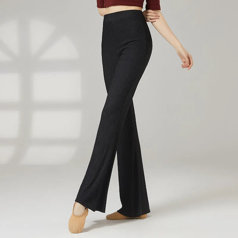 Women's solid colour dance practice trousers for classical ballet training in polyester fabric
