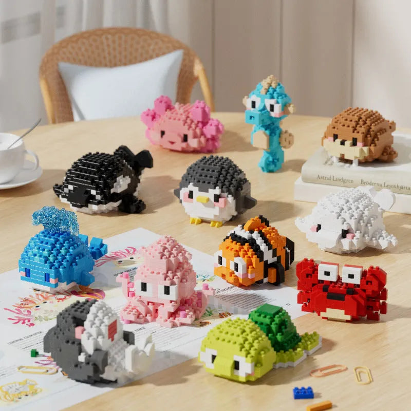 Marine small creature building blocks set of 12 plastic models in colour box