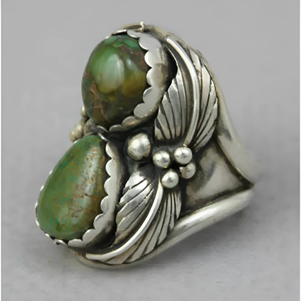 Women's geometric turquoise ring with inlaid retro design on alloy band