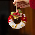 DIY felt Christmas wreath material package with an 8cm x 8cm finished flower wreath in green and red