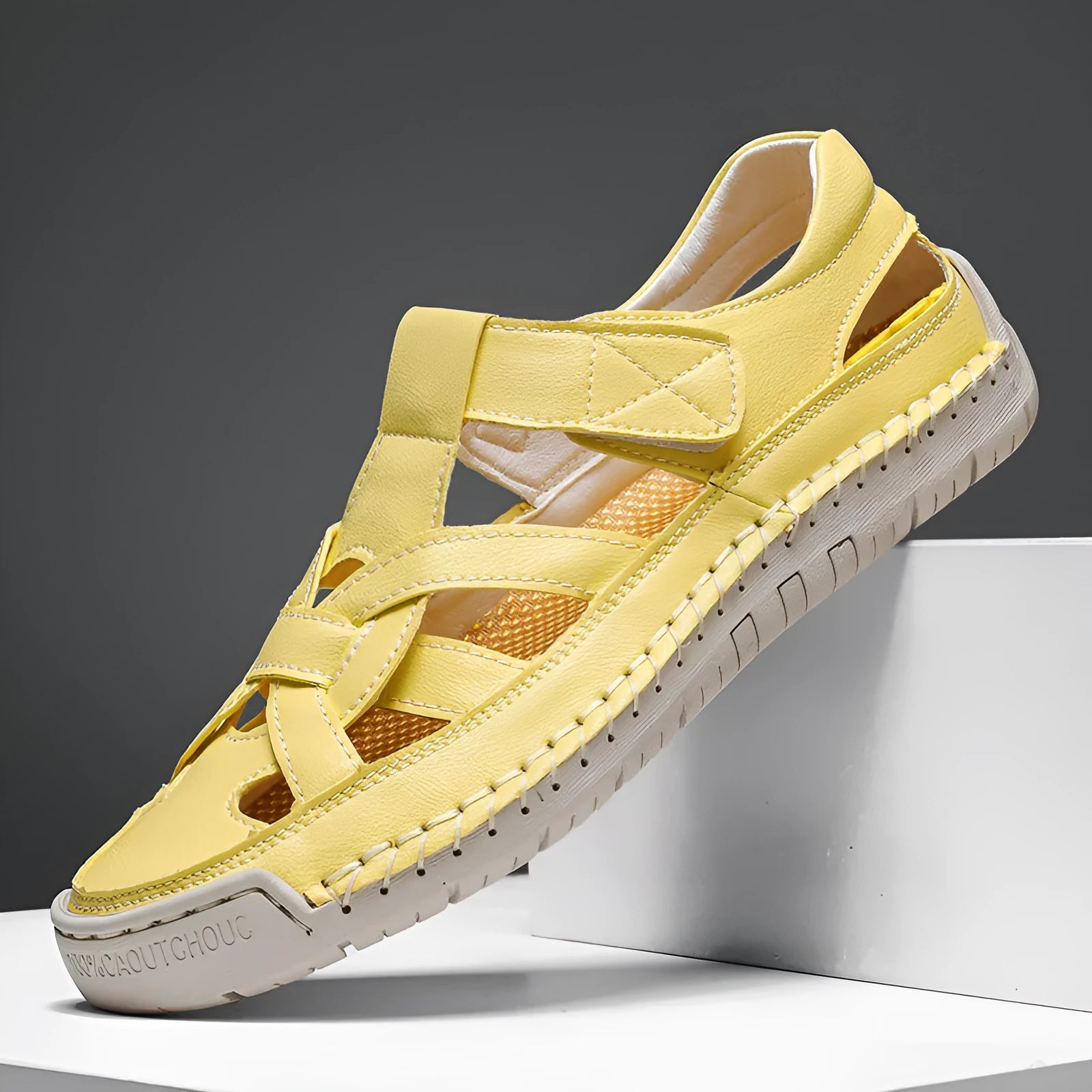 Women's casual shoes with Velcro fastening, round toe design, and non-slip rubber soles