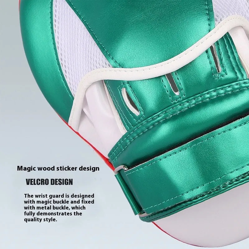 Vertical gold and green PU boxer Sanda baffle target for portable home training.
