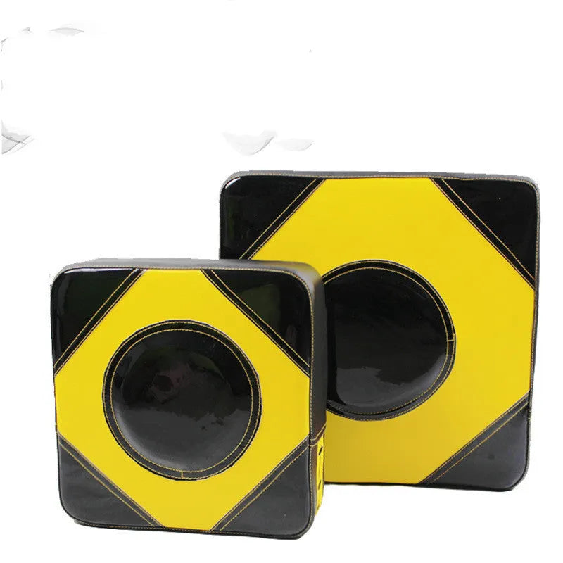 Home fitness wall target punching bag in 20x20x10cm size with PU surface and steel nail palm protector