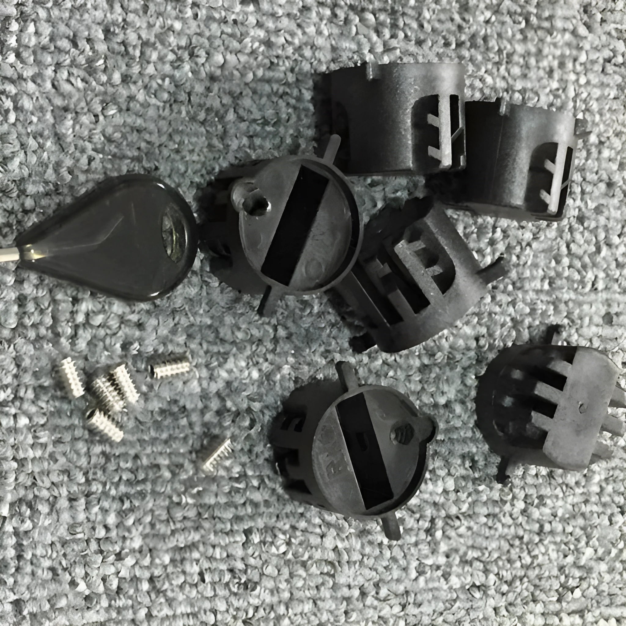 Set of six black PVC G5 tail rudder round cups for surfboard replacement