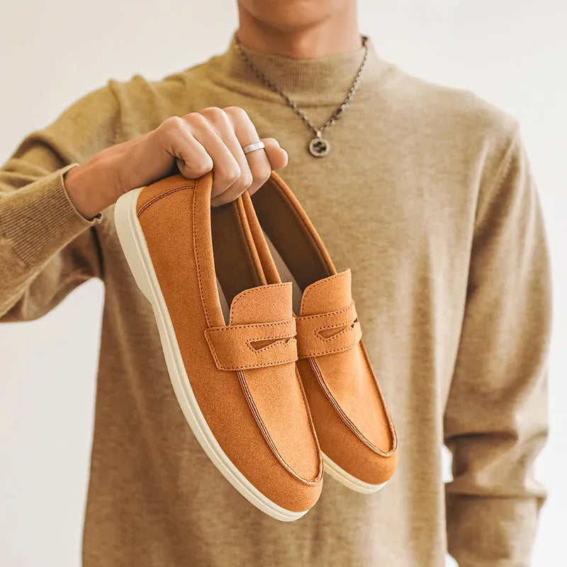 Men's suede casual shoes in four colours with low flat heel and vulcanised rubber sole