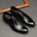 Men's pointed toe lace-up leather formal shoes in black with rubber sole and low top design