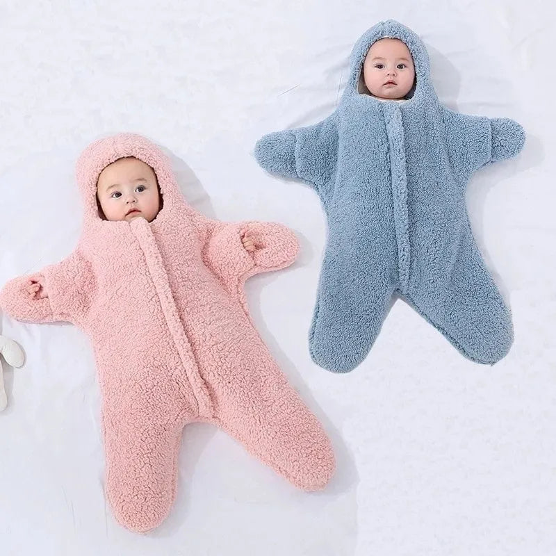 Starfish lamb velvet pattern baby sleeping bag with hood and zipper for newborns