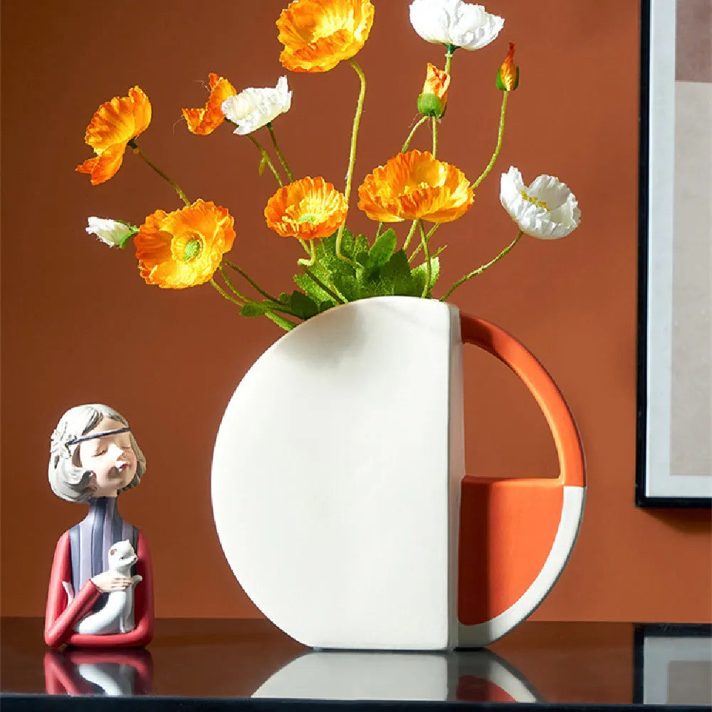 Modern ceramic vase in orange and white, 21.5x24x6cm with 10cm diameter, simple decorative style