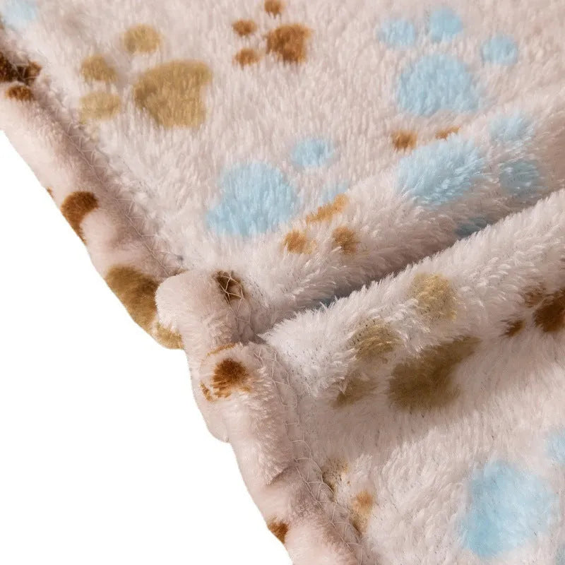 Blue Dog cartoon pattern double-sided flannel pet blanket kennel mat on floor