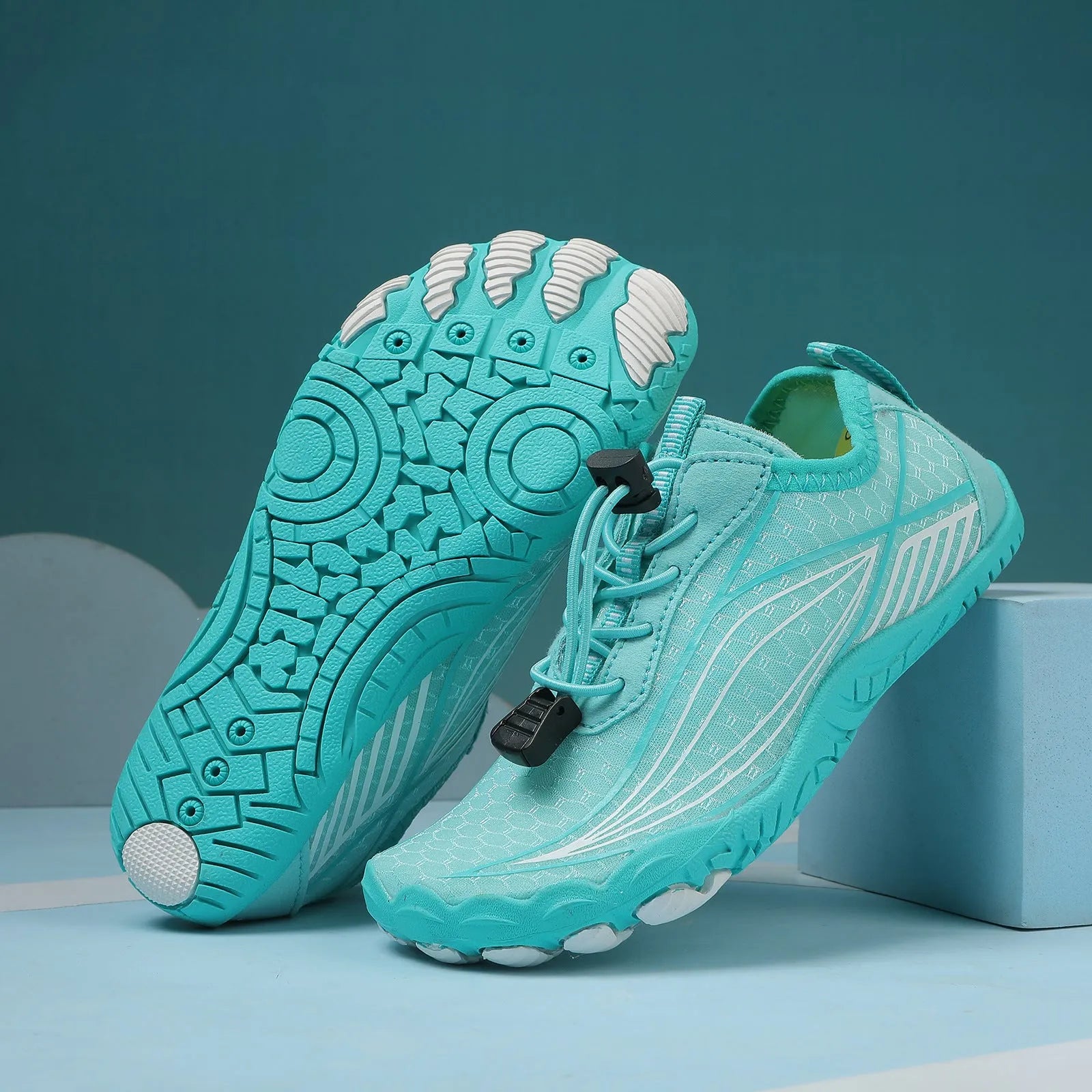 Children's quick-drying wading swimming shoes with non-slip rubber soles and elastic band closure