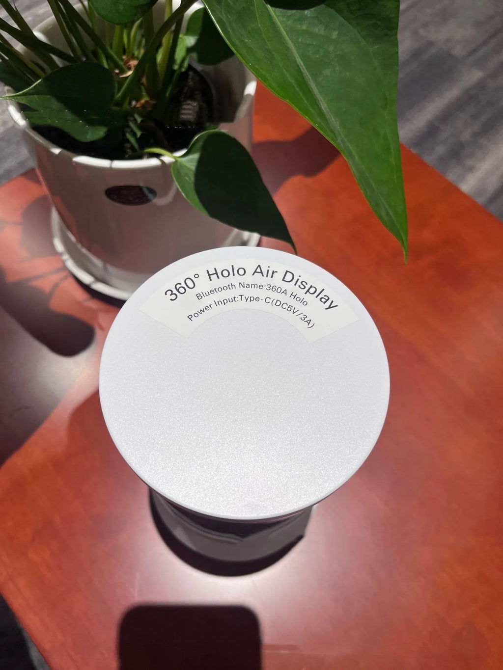 360-degree 3D holographic fan Bluetooth speaker with 10cm cylindrical screen and 160 LEDs in white